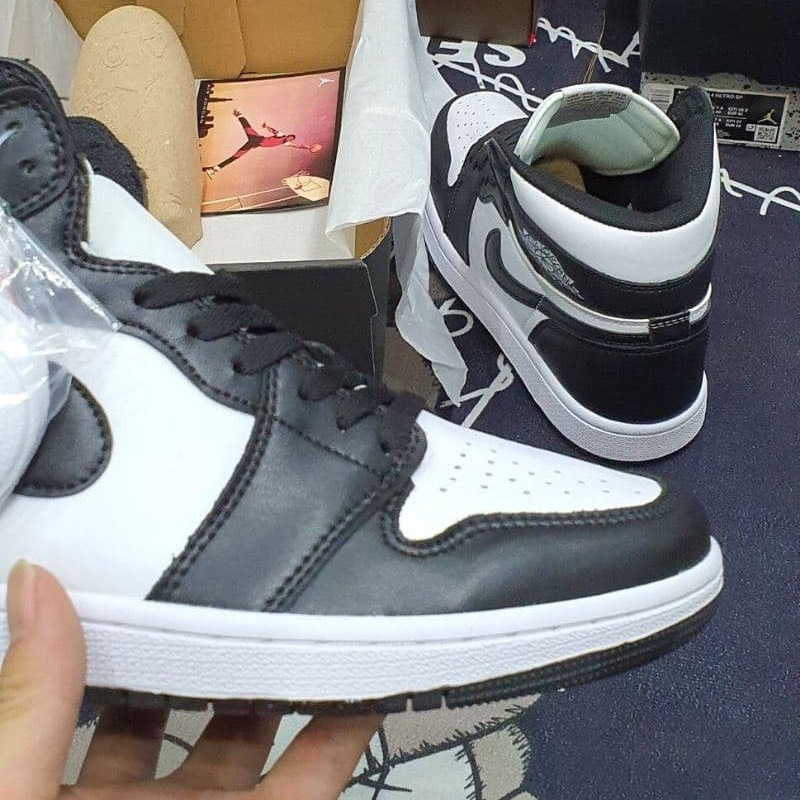 (Hot trend) Giày Sneaker Nam Nữ- Giày Xanh Dương Cao Cổ-Giày Đen Trắng Panda Cao Cổ | BigBuy360 - bigbuy360.vn