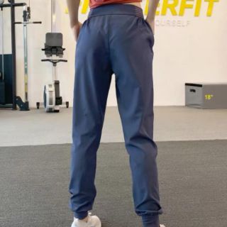 Quần jogger thun dù nhẹ - form đẹp