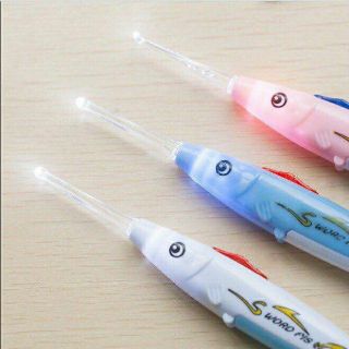 Dụng Cụ Lấy Ráy Tai Phát Sáng