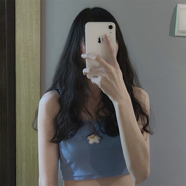 Áo croptop trứng rán cần mỡ