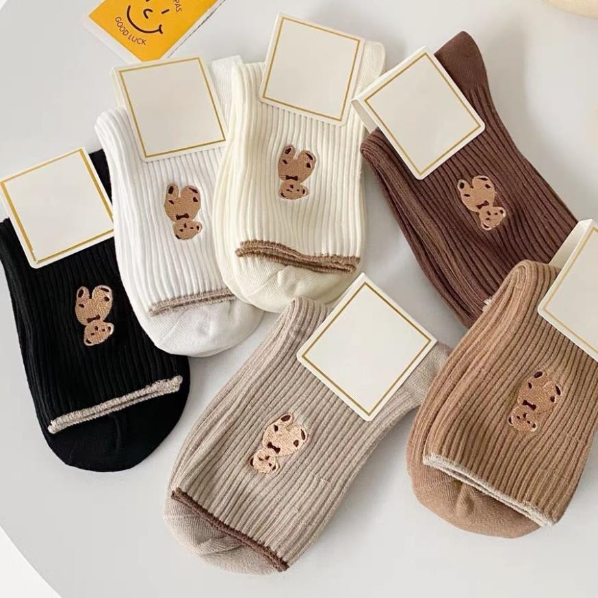Tất Nữ Cổ Cao Hàn Quốc, Vớ Nữ Cổ Cao Vintage Cotton Thoáng Khí Thêu Hình Chú Gấu Cute, 6 Màu Sử Dụng Cả Tuần TGCC1