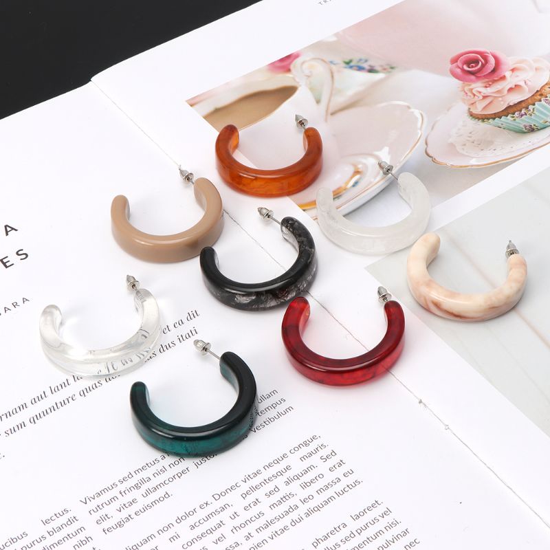 Bông tai hình chữ C bằng nhựa acrylic vân đá cẩm thạch cho nữ