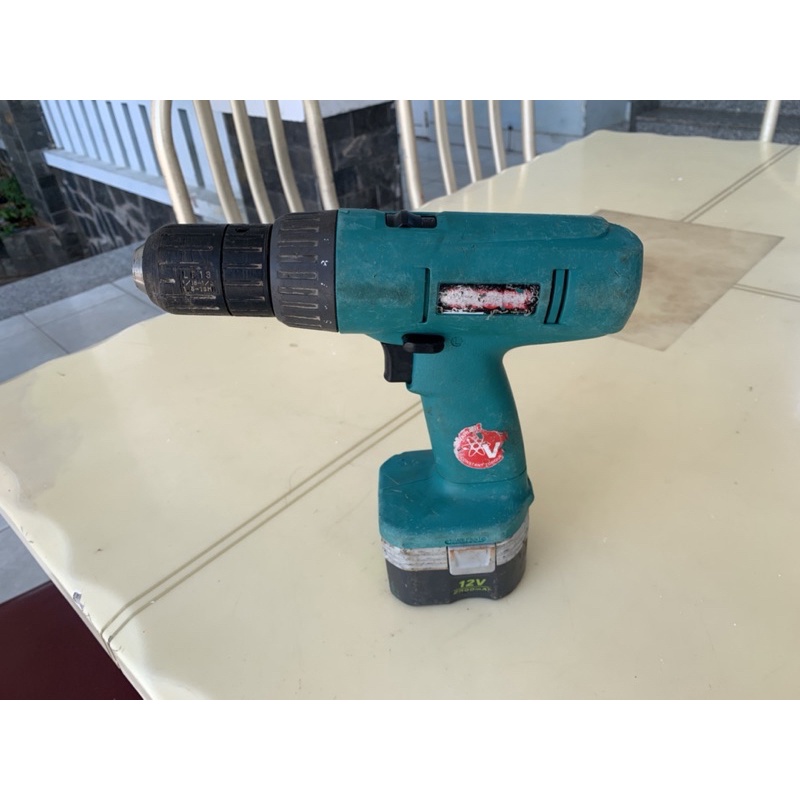 Máy khoan Ryobi 12v.