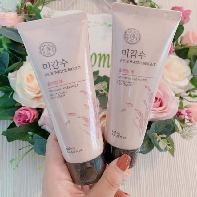 Sữa Rửa Mặt Gạo Hồng TFS Rice Water Bright Cleansing Foam 150ml