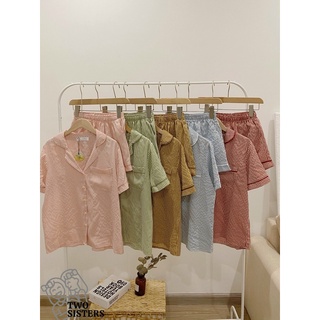 Bộ đồ Pyjama hoạ tiết kẻ dễ thương phong cách hàn quốc