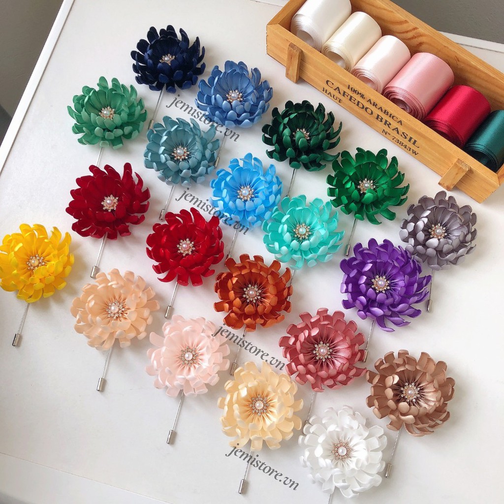 Trâm Cài Áo Handmade Hoa Cúc Satin Nhiều Màu