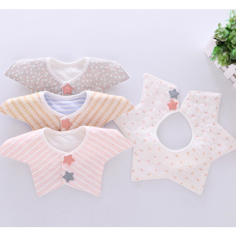 Yếm Tròn Đính Sao Cotton Mềm Mại Hoạ Tiết Dễ Thương Cho Bé Yêu