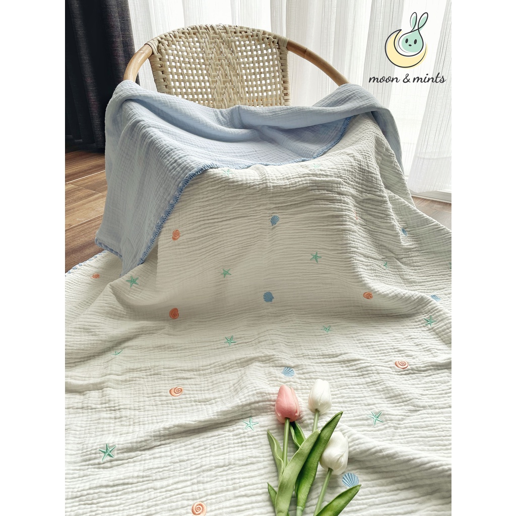 Chăn xô muslin 4 lớp Moon&Mints thêu họa tiết cho bé, viền thủ công phong cách Hàn Quốc