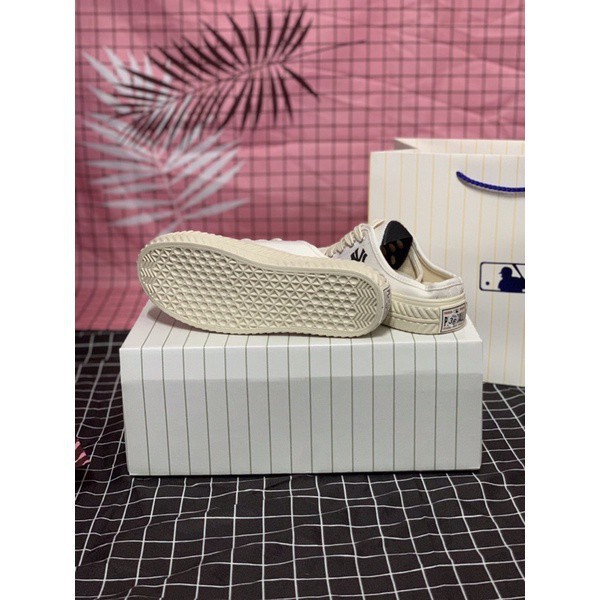 (ẢNH THẬT 1.1) Dép độn đế nữ MIB NY , sục in hoạ tiết