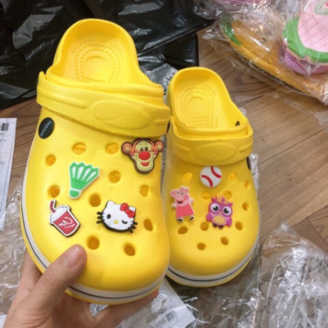 Dép Sục Nữ Răng Cưa Siêu Nhẹ Không Sticker