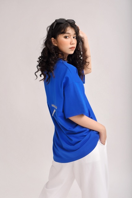 ÁO THUN TCC CẮT NGANG LƯNG ( TCC CROSS TEE) | BigBuy360 - bigbuy360.vn