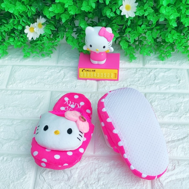 Dép bông trẻ em hello Kitty