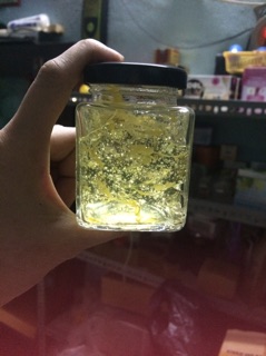 Mặt nạ yến cánh hoa cúc