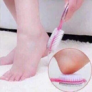 Dụng cụ chà gót chân 4in1