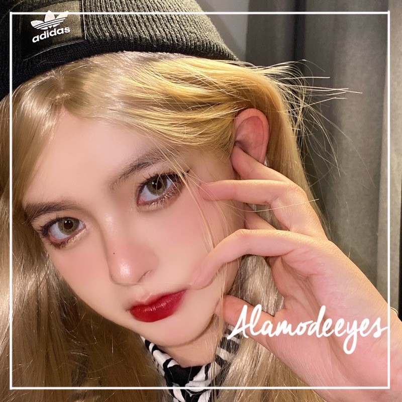 Lens nâu vân mắt tây