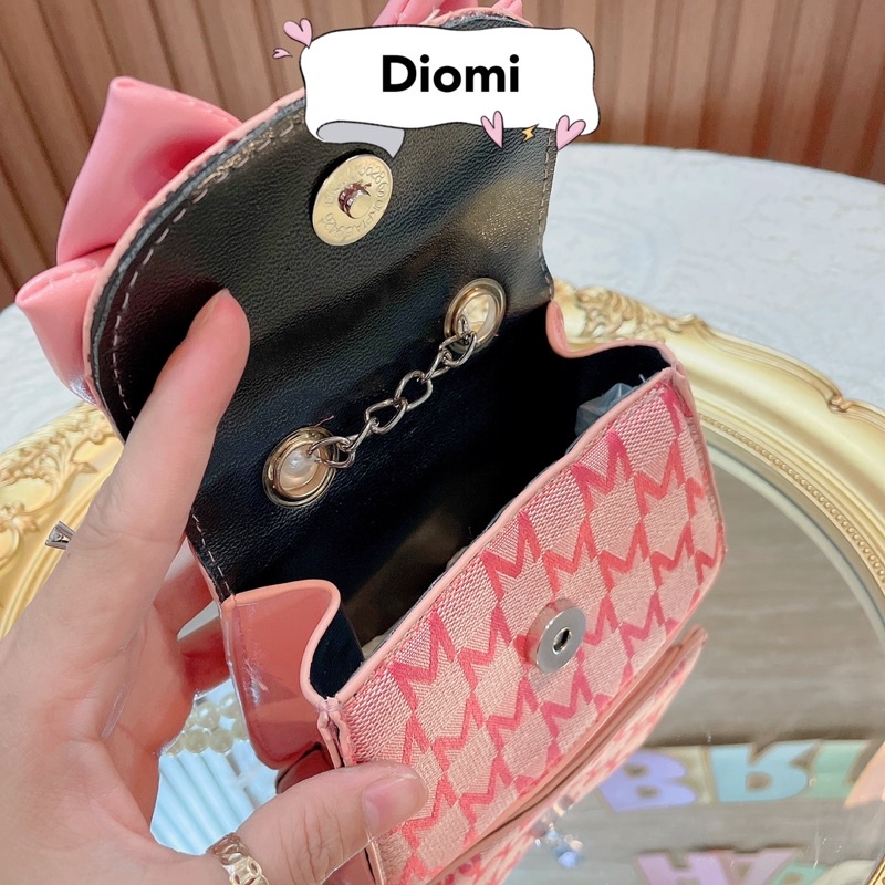 Túi đeo chéo mini đính nơ dây đeo ngọc thời trang mẫu mới 2022