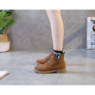 GIÀY BOOT NHUNG CỔ V CÁ TÍNH MÀU NÂU