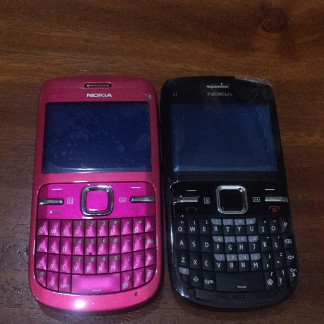 Vỏ kèm phím nokia c3-00(đủ màu)