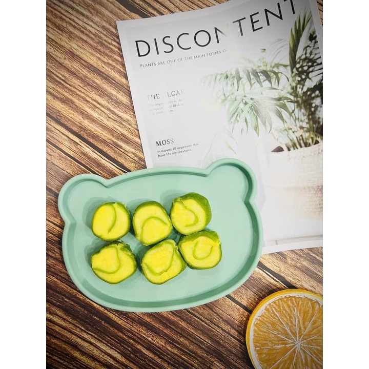 Khay ăn dặm silicon hình gấu kiêm nắp đậy bát gấu Bobby doll