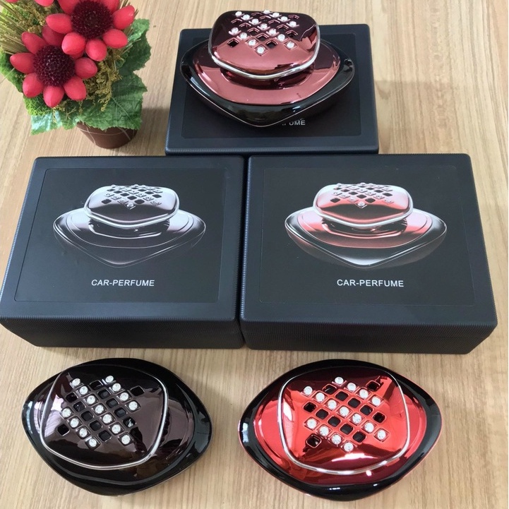 Nước Hoa Ô Tô Đính Đá Car Perfume - Mùi Thơm Mát, Nước Hoa Trang Trí Taplo Xe Hơi Cao Cấp - Mẫu Nắp Lồi