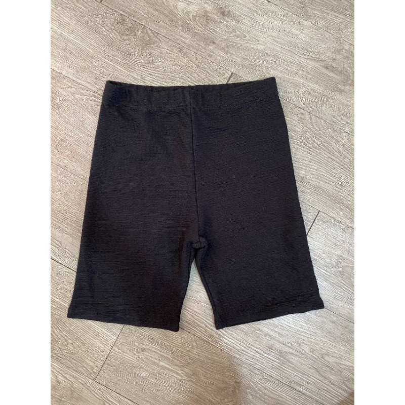 quần biker đen thun hiệu F21