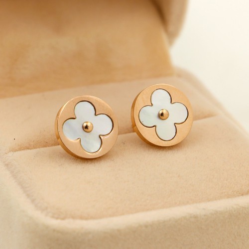 Bông Tai Tròn Cỏ 4 Lá Xà Cừ Titan Ko Đen TT 3227