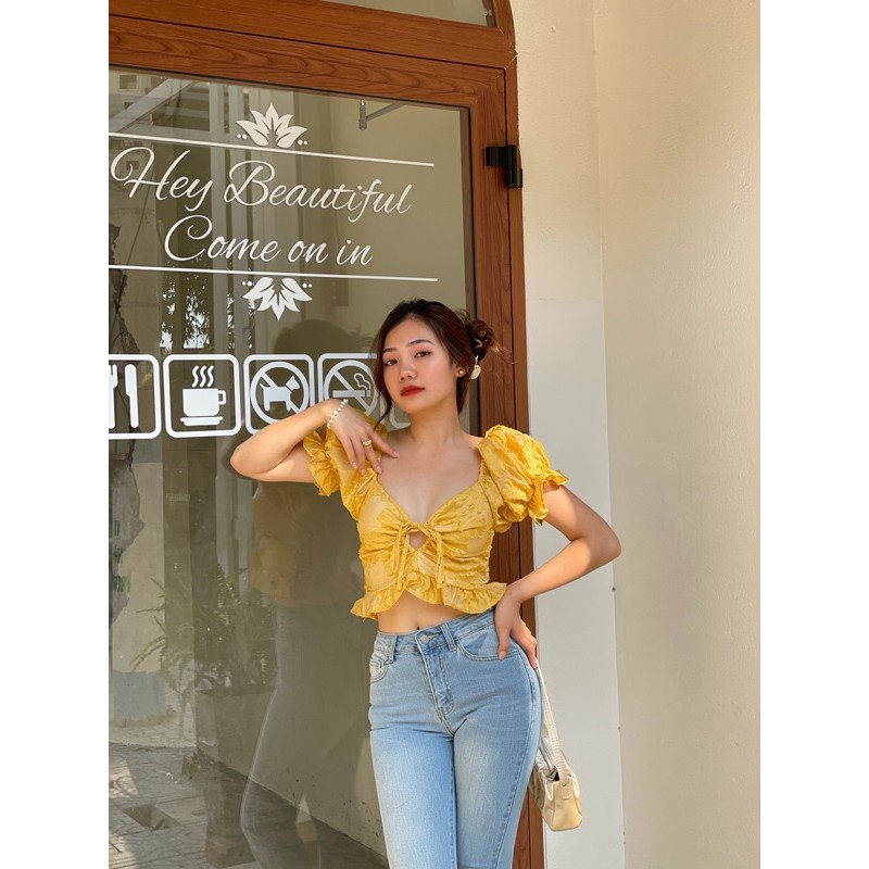 Áo croptop Camelia Top RÊVER