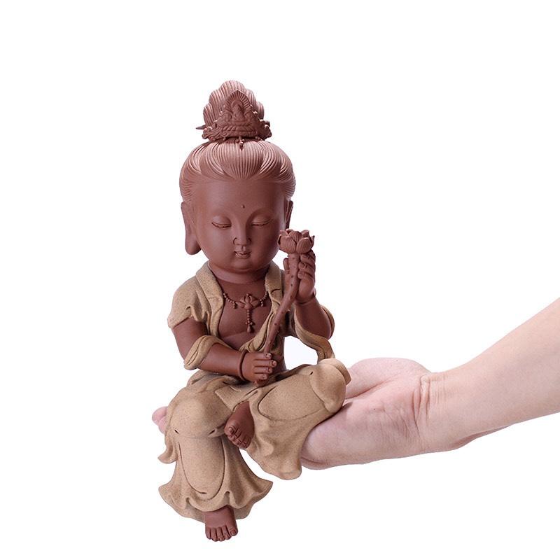 TƯỢNG PHẬT ĐẠI THẾ CHÍ CỠ TRUNG ÁO VÀNG GỐM TỬ SA TRANG TRÍ TIỂU CẢNH PHỐI LŨA- QUÀ TẶNG QUÀ BIẾU Ý NGHĨA