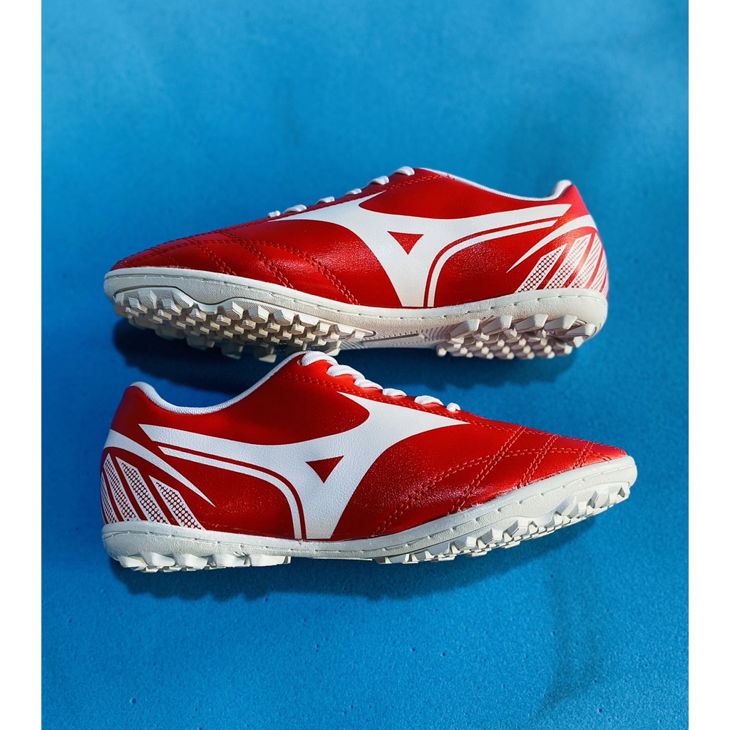 GIÀY ĐÁ BANH MIZUNO TRẺ EM