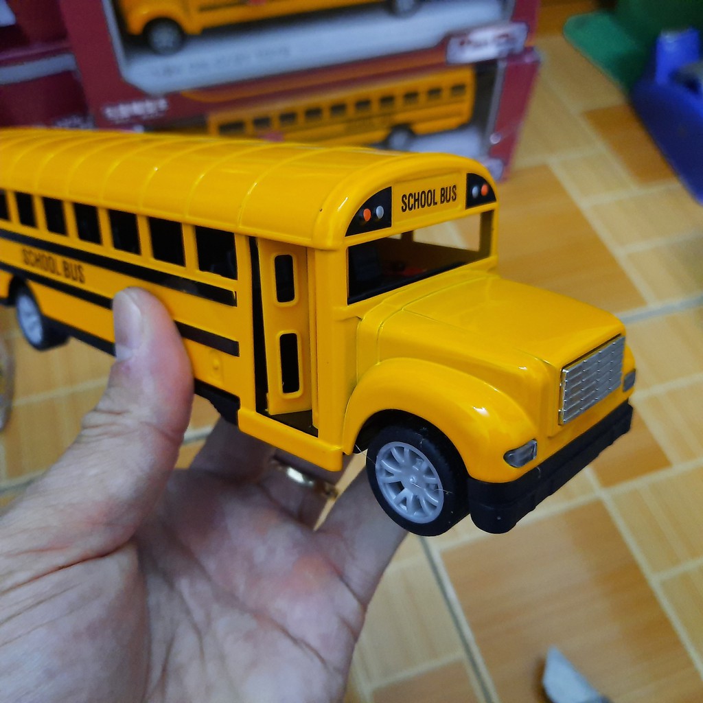 Ô tô school bus mini bằng kim loại đồ chơi trẻ em có âm thanh và đèn