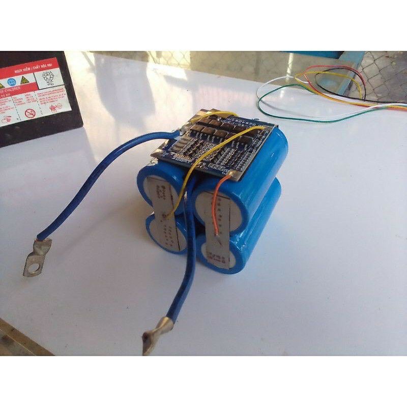 4cell pin lifepo4 32650 6ah dau phang 3s khoi dog xe máy