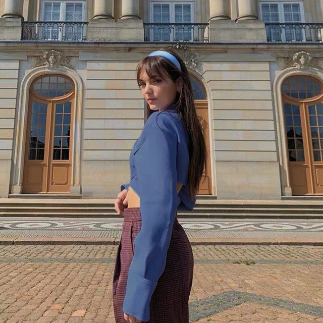 Áo blaze croptop kiểu giống jennie blackpink