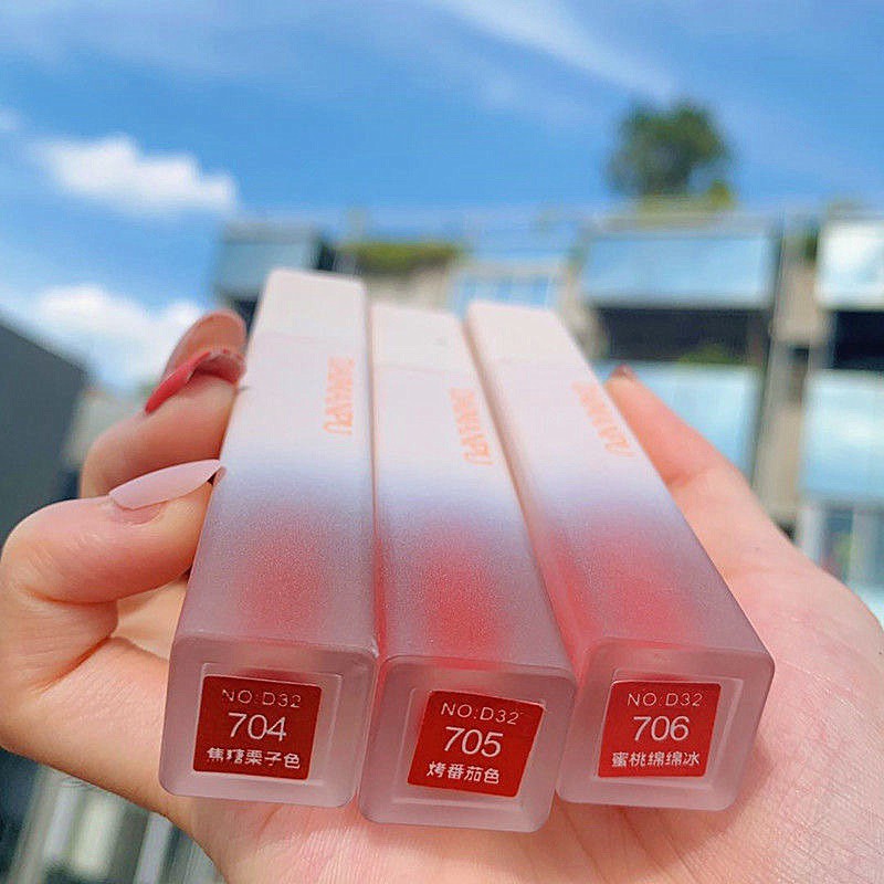 Son kem lì ống nhỏ màu trắng trà sữa/hồng đào nhung mịn phù hợp cho học sinh/sinh viên