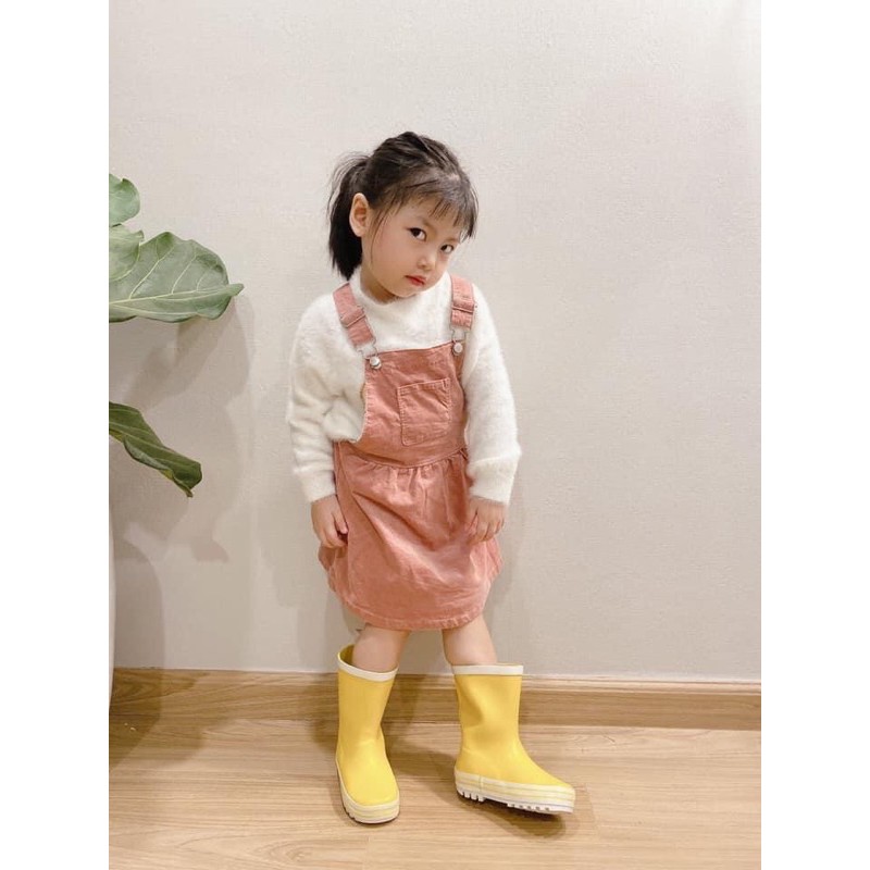 Yếm nhung bé gái dư xịn