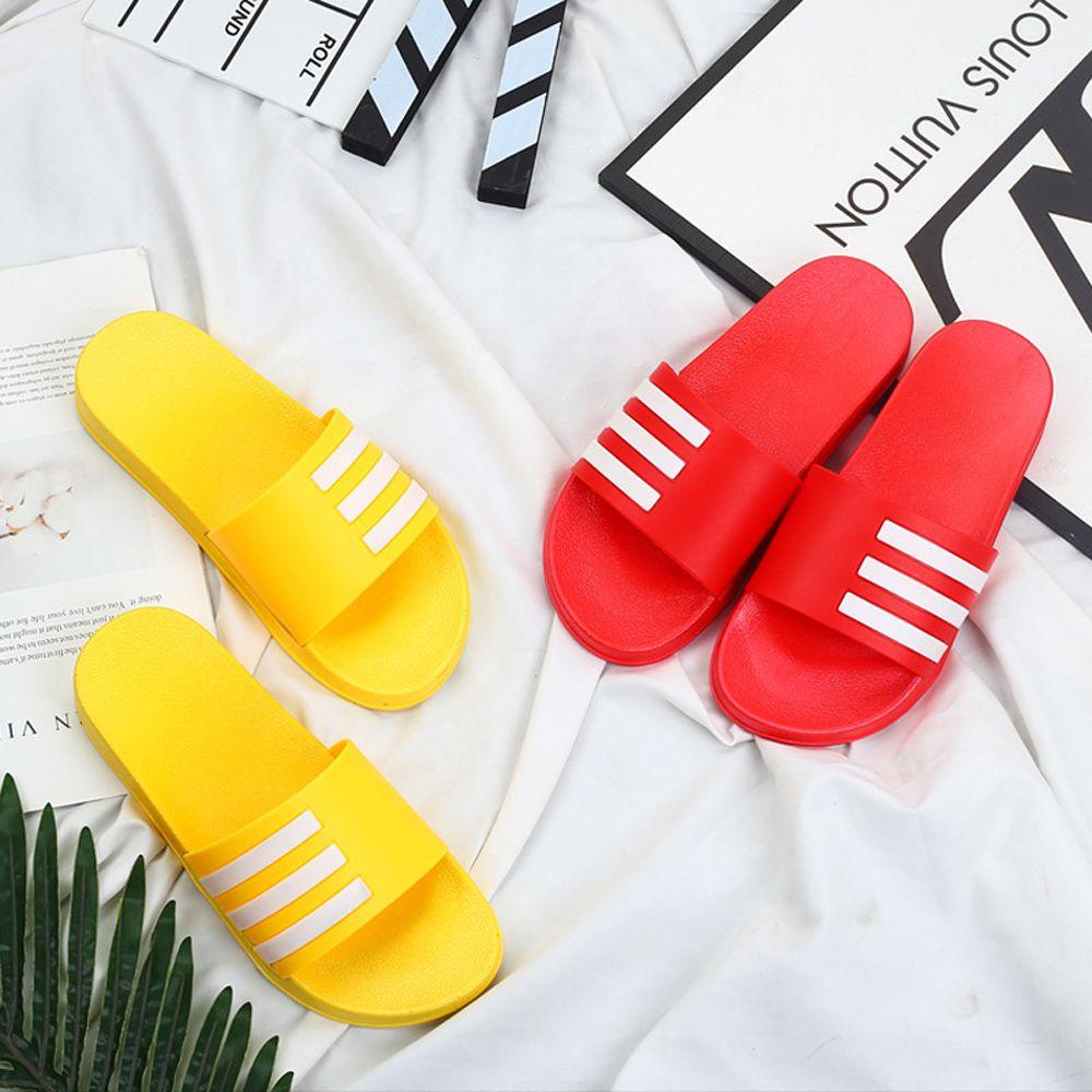 Dép Xỏ Ngón Mềm Mại Họa Tiết Kẻ Sọc Thời Trang Đi Biển Cho Nam Và Nữ
