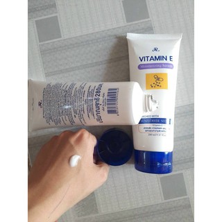 Kem Dưỡng Da Vitamin E Aron Thái Tuýp 280ml Dưỡng Ẩm - Ngăn Ngừa Nứt Nẻ - Khô Da