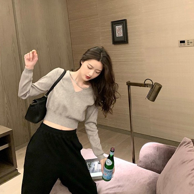 QADCOL Áo dệt kim dài tay dáng ôm phối dây xích thời trang sành điệu dành cho nữ