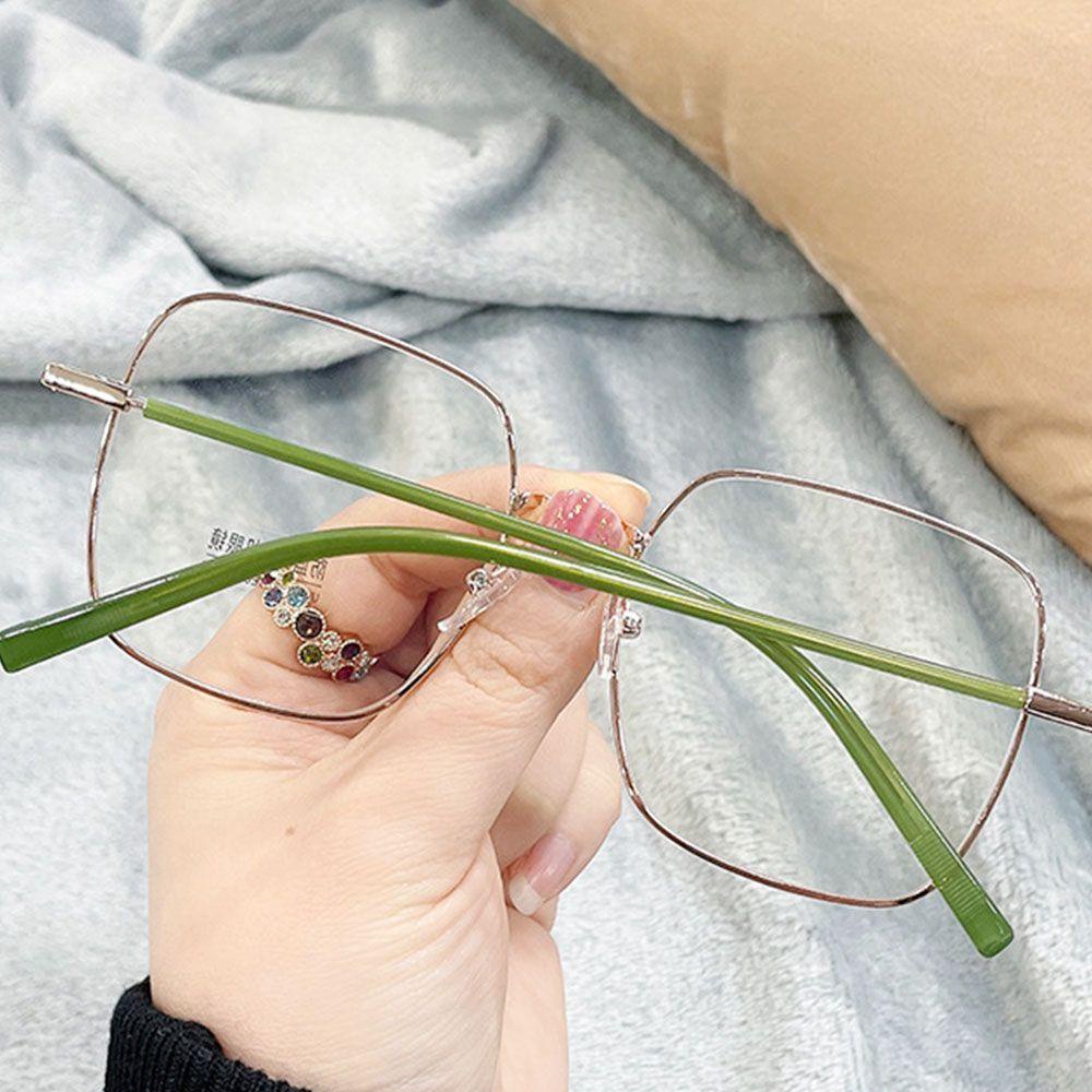 Mắt Kính Bảo Vệ Mắt Siêu Nhẹ Chống Ánh Sáng Xanh Khi Làm Việc