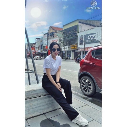 Áo Thun Trơn Basic Cổ Tròn Cotton Premium 2 Màu Cổ Điển Trẻ Trung, Năng Động - GUNN T-SHIRT