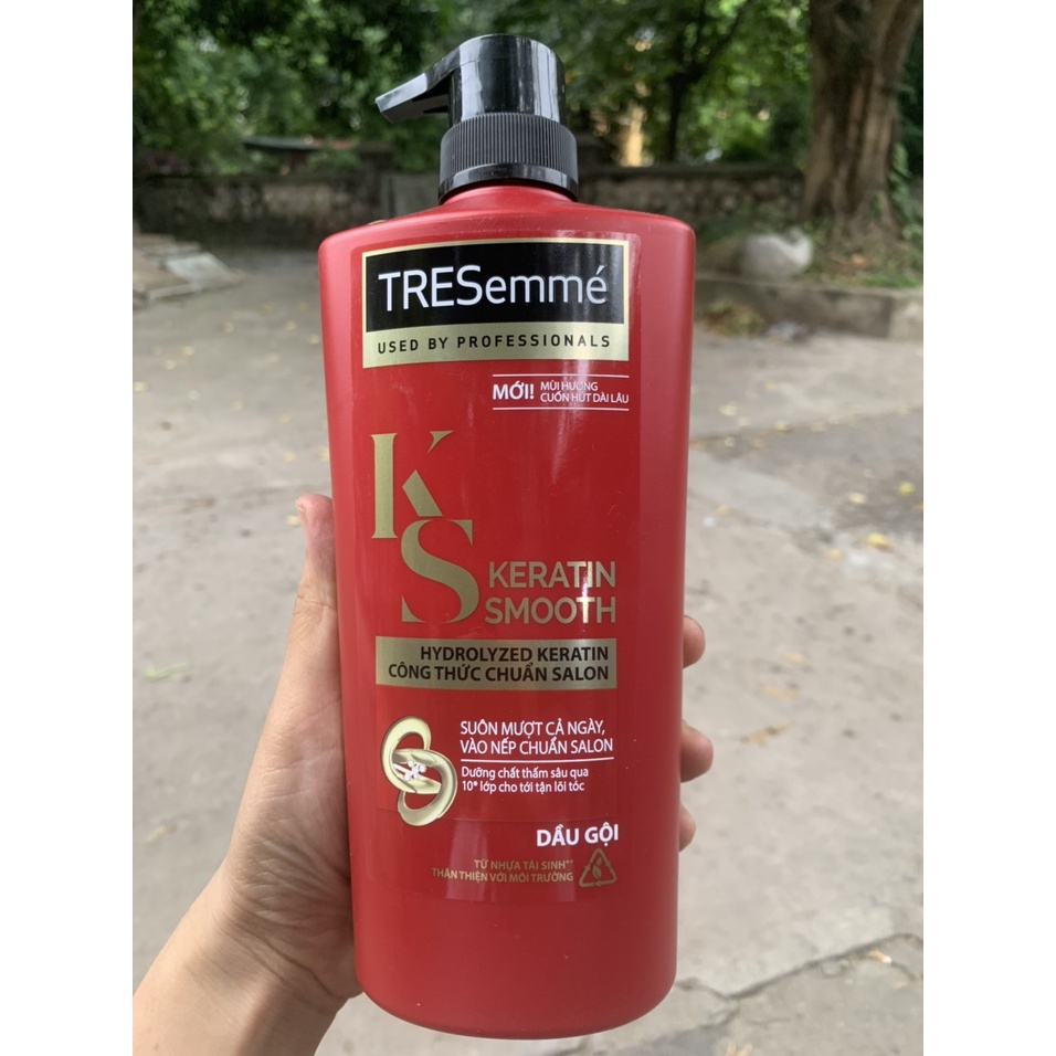 DẦU GÔI TRESEMME KERATINE SMOOTH 650G CÓ QUÀ TẶNG