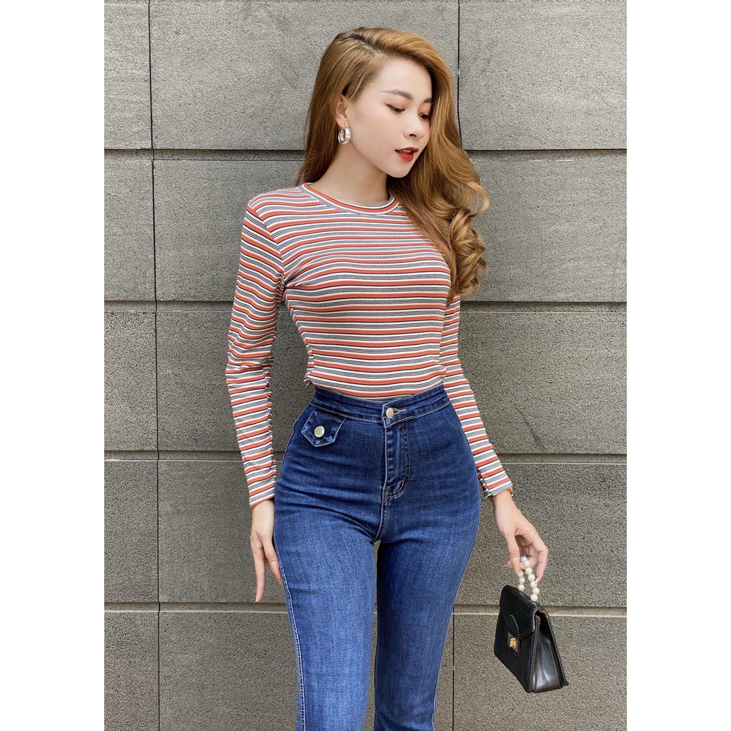 Áo thun tay dài nữ CRAZYTEEN cổ tròn họa tiết sọc AT0261
