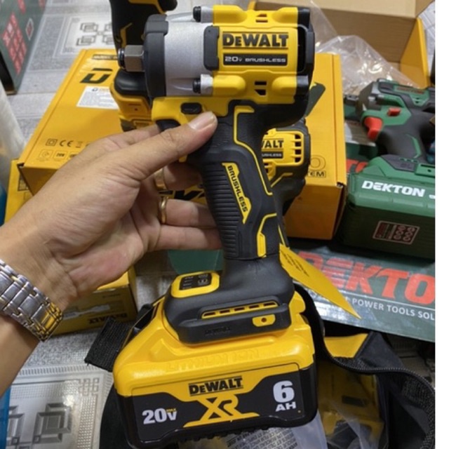 Thân máy dewalt dcf921 hàng mỹ