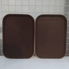 Khay Bê Đồ Chống Trượt Hình Chữ Nhật Nhựa Cứng Màu Nâu Nhiều Kích Cỡ