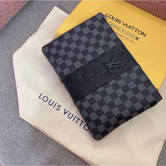 Clutch - Ví nam cầm tay Louis Vuitton VIP101 - LOUIS KIMMI STORE