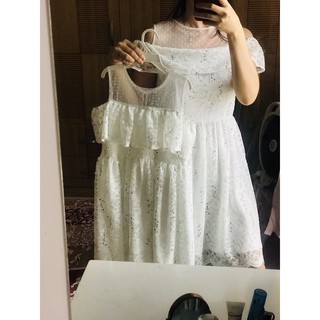Set Đầm Mẹ và Bé Ren Trắng Trễ Vai
