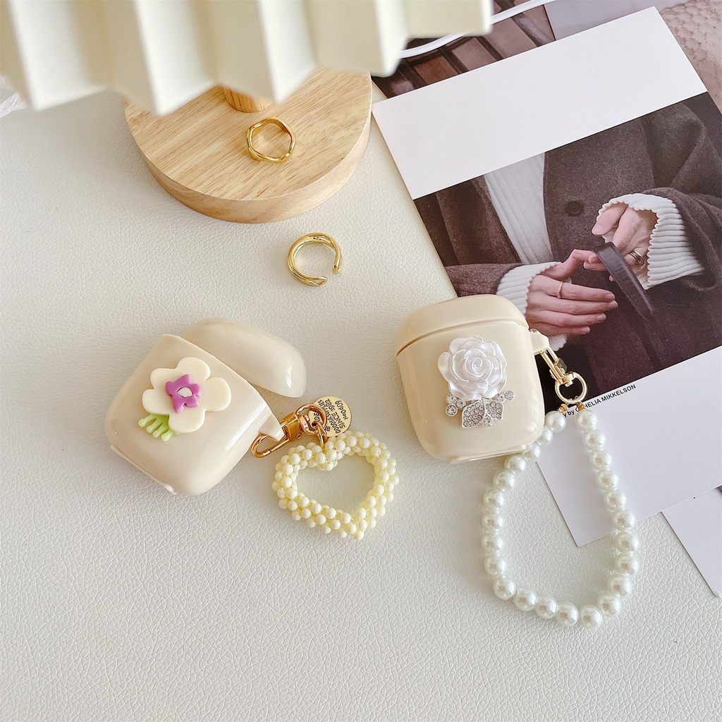 Vỏ Bảo Vệ Hộp Sạc Tai Nghe Không Dây Bluetooth Bằng tpu Mềm Màu Be Họa Tiết Hoa/Trái Tim/Hoa Hiệu Baseus Chống Sốc Cho Encok W04/W04 pro TWS