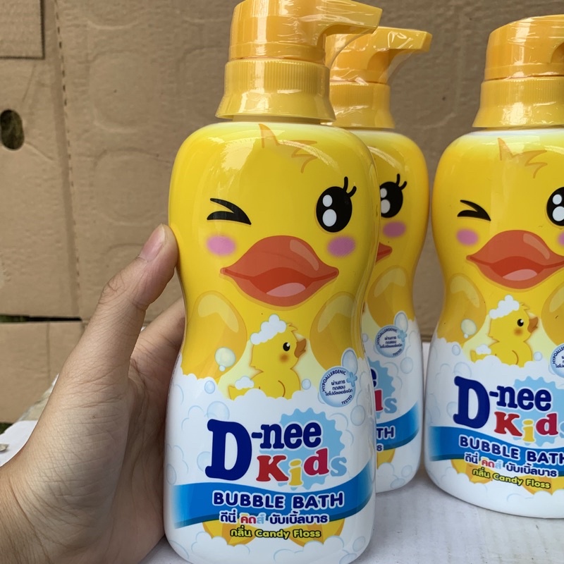 Sữa tắm tạo bọt Dnee Kids Vịt vàng 400ml