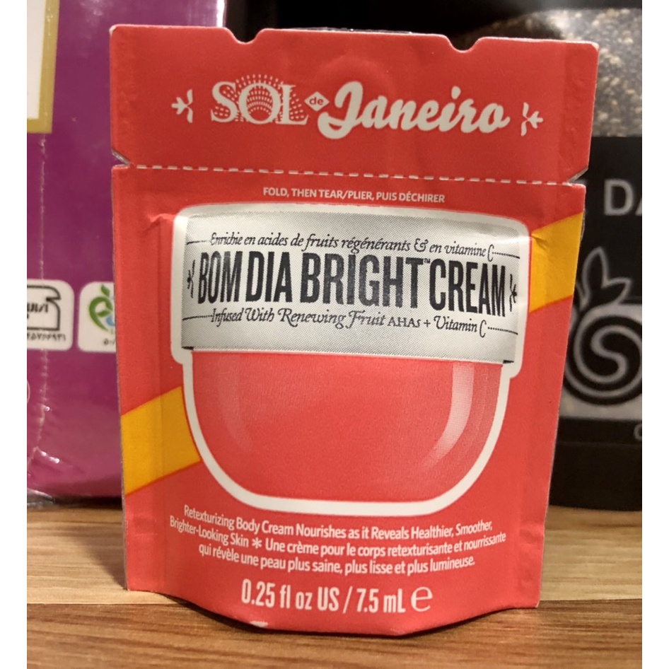 Mini size 7.5ml Kem dưỡng thể Sol de Janeiro Bom Dia Bright™ Body Cream