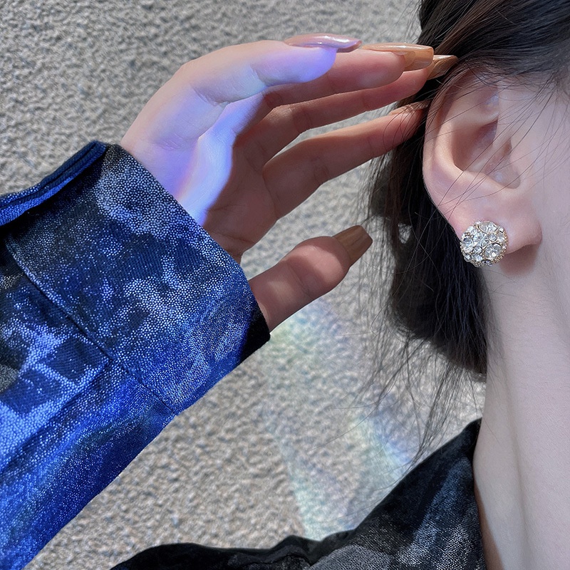 Bông Tai Nam Châm Đính Kim Cương Giả Phong Cách Vintage Thời Trang