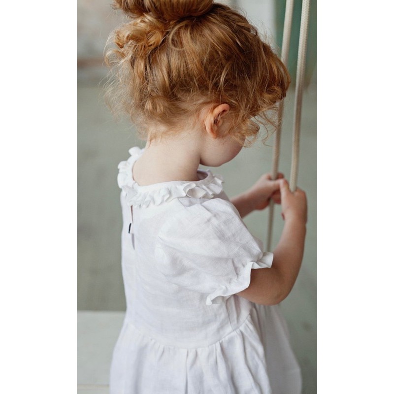 Đầm trắng công chúa hoàng gia bé gái